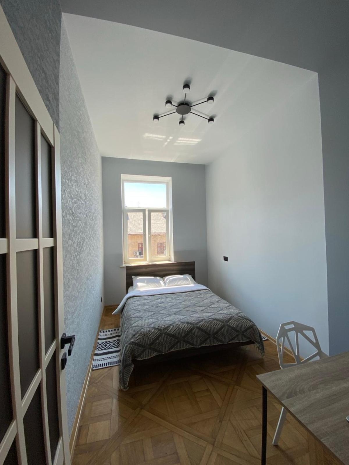 3 Bedrooms Apartment On Nasypna 3 Львов Экстерьер фото